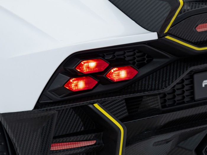 Pojazd Lamborghini Invencible Biały-25 7305 