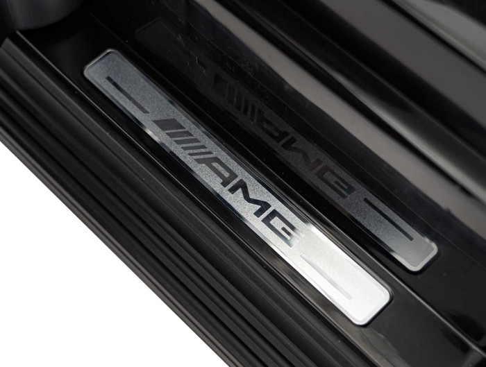 Pojazd Mercedes Benz G63 AMG XXL STRONG Czarny-15 7327 