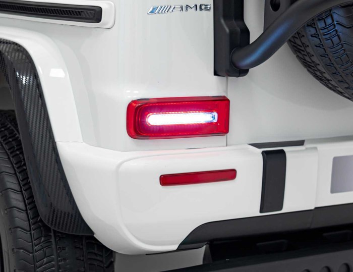 Pojazd Mercedes Benz G63 AMG XXL STRONG MP4 Biały-13 7329 