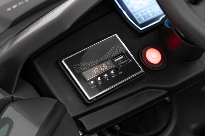 Pojazd Audi RSQ E-TRON Szary-11 7330 