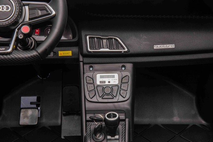 Pojazd Audi Spyder R8 LIFT Czarny-17 7347 