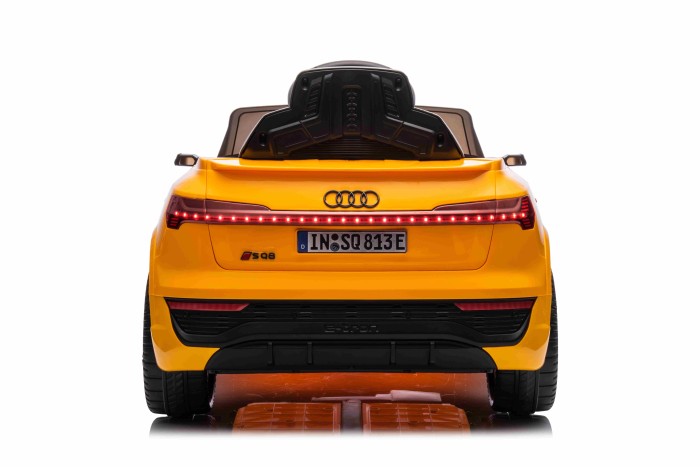 Pojazd Audi SQ8 Żółty-8 7357 