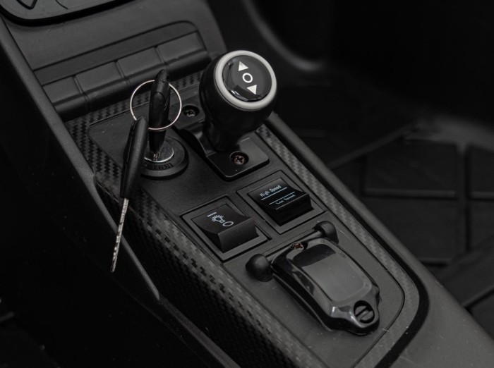 Pojazd Audi Spyder R8 LIFT STRONG Biały-17 7359 