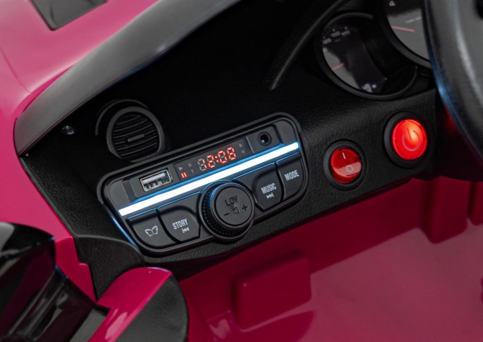 Pojazd Porsche Spyder RS 718 Lakier Różowy-9 7386 