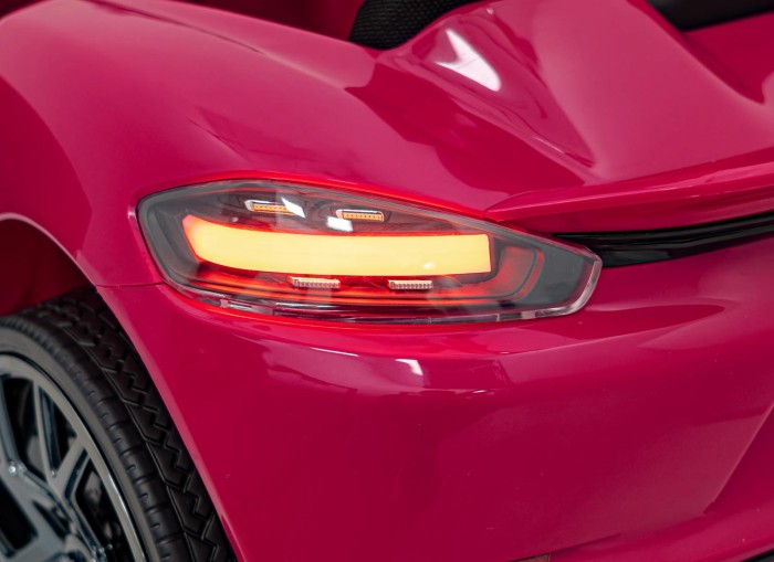Pojazd Porsche Spyder RS 718 Lakier Różowy-15 7386 