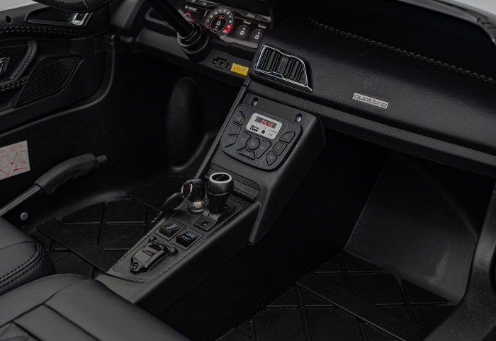 Pojazd Audi Spyder R8 LIFT Biały-8 7419 