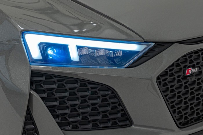 Pojazd Audi Spyder R8 LIFT Szary-35 7431 