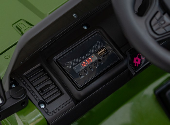 Pojazd Off Road MOUNTAIN Zielony-10 7469 