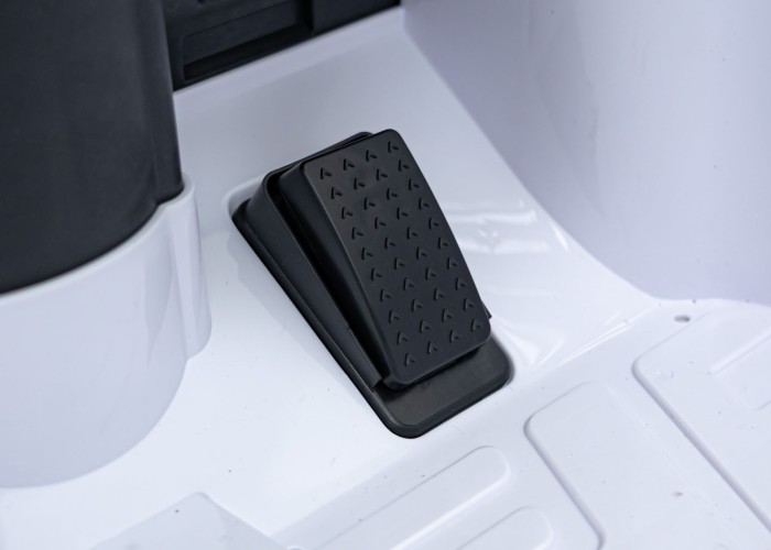 Pojazd RUF CTR3 Biały-6 7475 