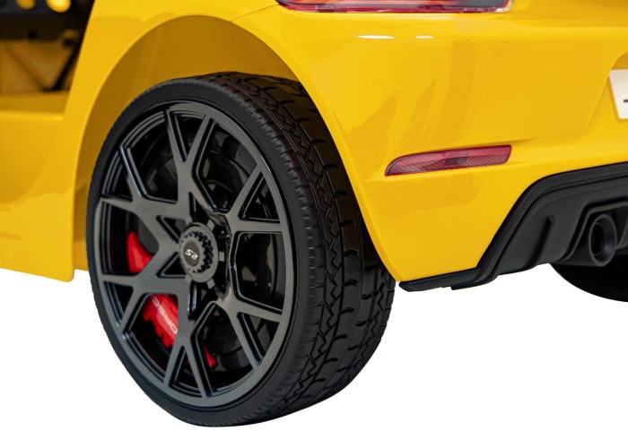 Pojazd Porsche Spyder RS 718 Żółty MP4-15 7494 