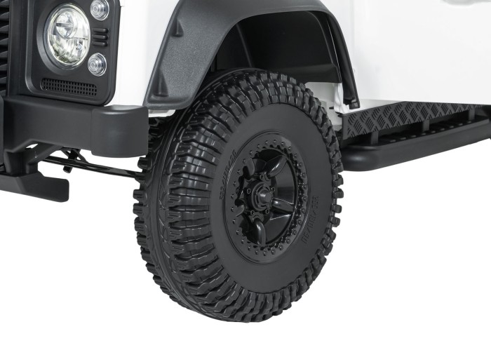 Pojazd Land Rover Defender 110 SVX Concept Biały-18 7499 