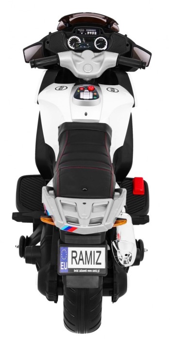 Pojazd Motor Sport Tourism Biały-7 7629 