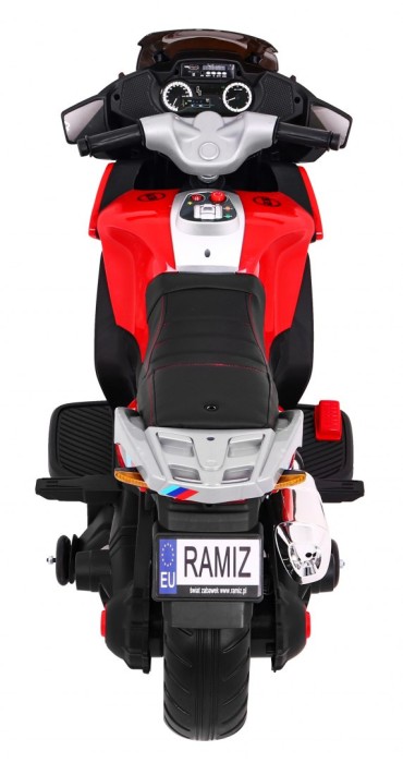 Pojazd Motor Sport Tourism Czerwony-8 7630 