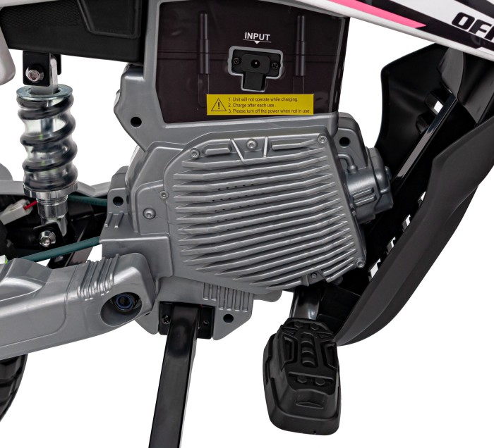 Motor PANTONE 361C na akumulator dla dzieci Różowy + Panel audio + Wolny Start + Koła EVA-11 7638 