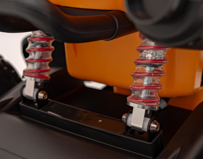 Quad McLaren Racing MCL 35 dla dzieci Pomarańczowy + Pilot + Wolny Start + EVA + Audio LED-10 7704 