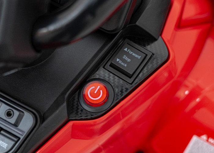 Quad Can Am Outlander ATV z Pilotem Czerwony-23 7712 