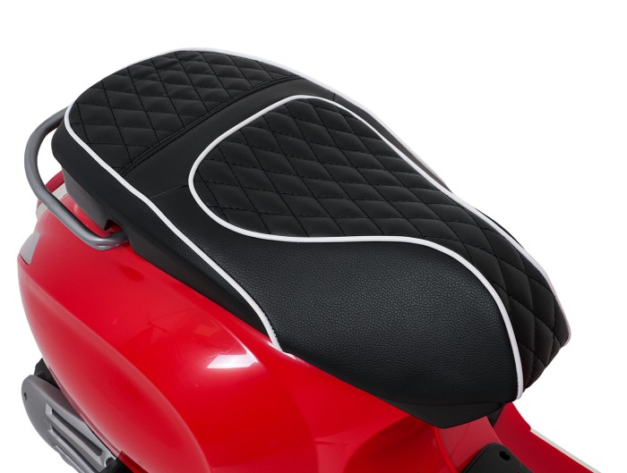 Pojazd Skuter Vespa ROMA Czerwony-24 7853 