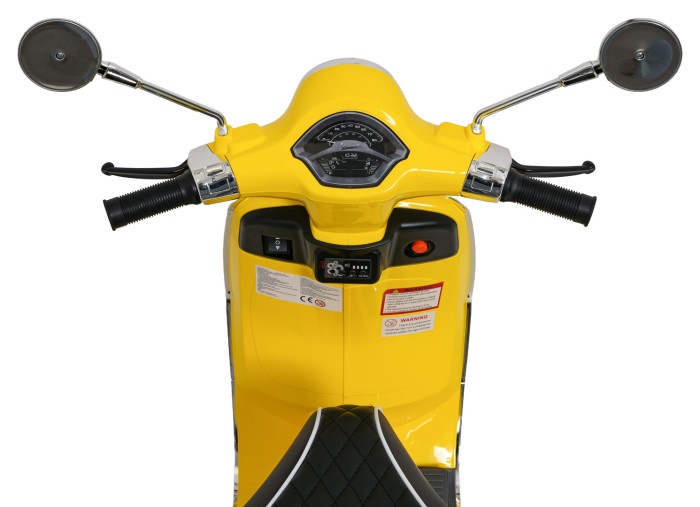 Pojazd Skuter Vespa ROMA Żółty-23 7859 