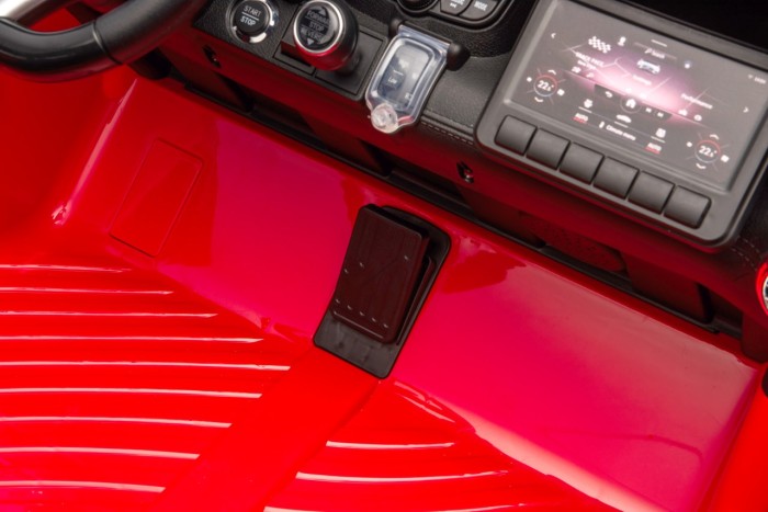 Pojazd Mercedes Benz GT63 AMG Czerwony-20 7903 