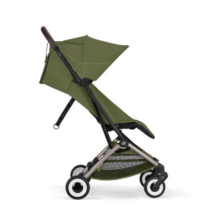 CYBEX Orfeo wózek spacerowy w kolorzeMoss Green - widok z boku z oparciem w pozycji siedzacej