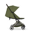 CYBEX Orfeo wózek spacerowy w kolorze Moss Green - widok z boku z oparciem w pozycji leżącej