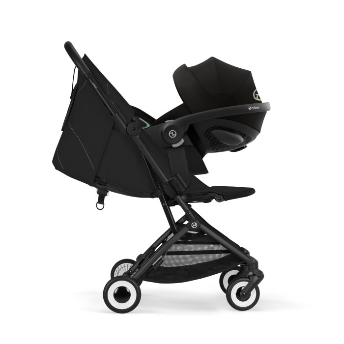 CYBEX Orfeo wózek spacerowy w kolorze Magic Black - wózek z zapietym fotelikiem