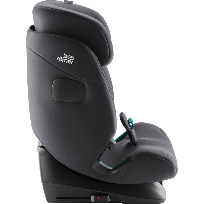 Britax Romer Safefix kolor Deep Grey fotelika dla starszaka - zdjęcie z boku