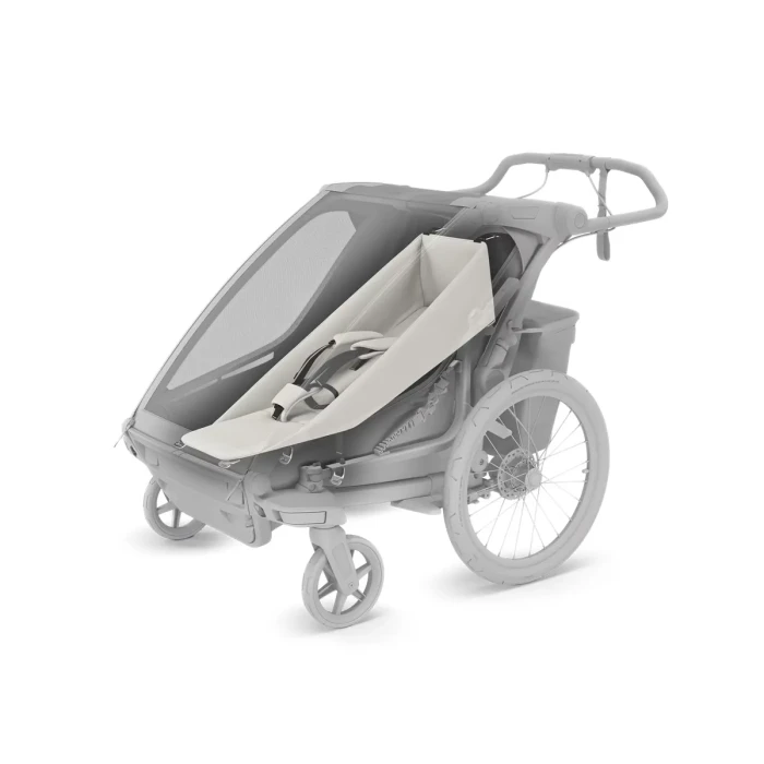 thule infant sling - hamaczek do przyczepki Chariot - zdjęcie w przyczepce podwójnej