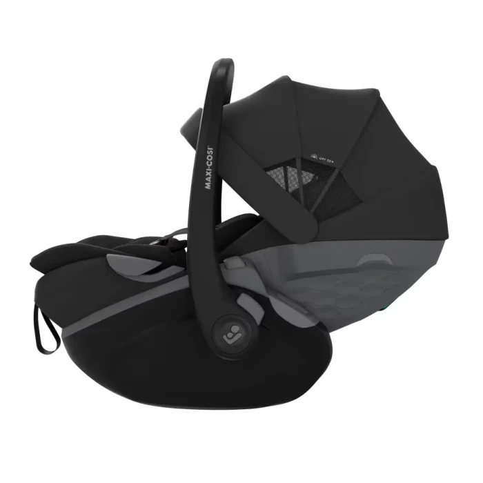 8442508110_F3_2026_maxicosi_carseat_babycarseat_pebbleslidepro_black_onyxblack_side_10_11zon.webp