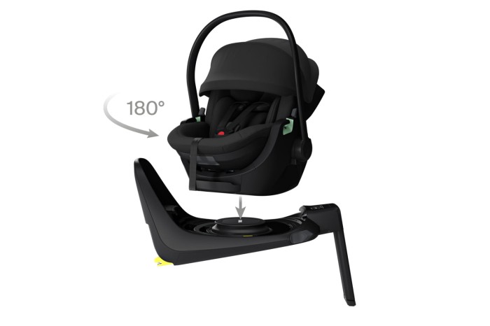 Thule Maple Black  fotelik dla noworodka z obrotową bazą ISOFIX