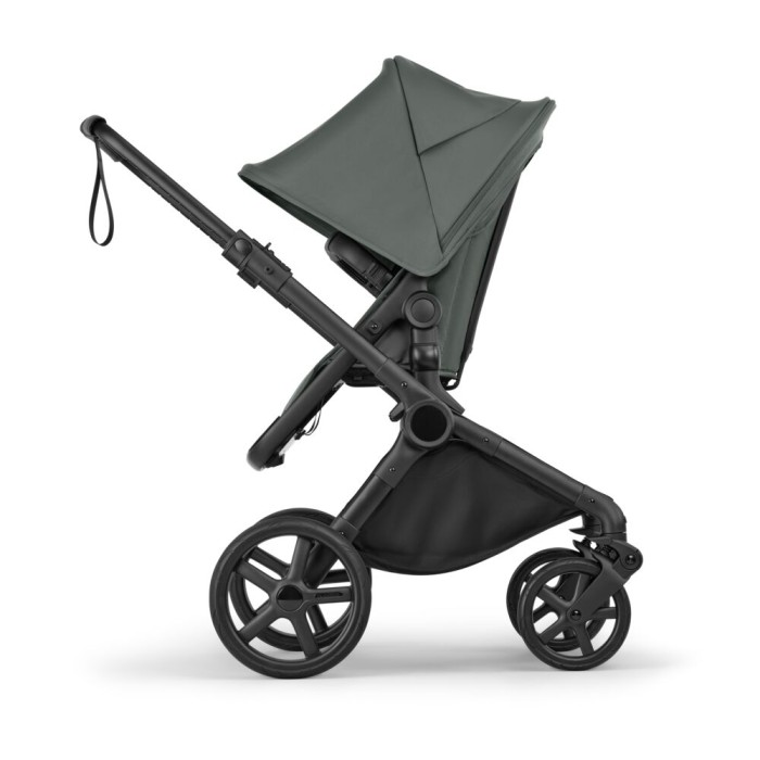 bugaboo cub - wózek dziecięcy 2w1 - wersja spacerowa, tyłem do kierunku jazdy - widok od boku - kolor forest green (zielony)