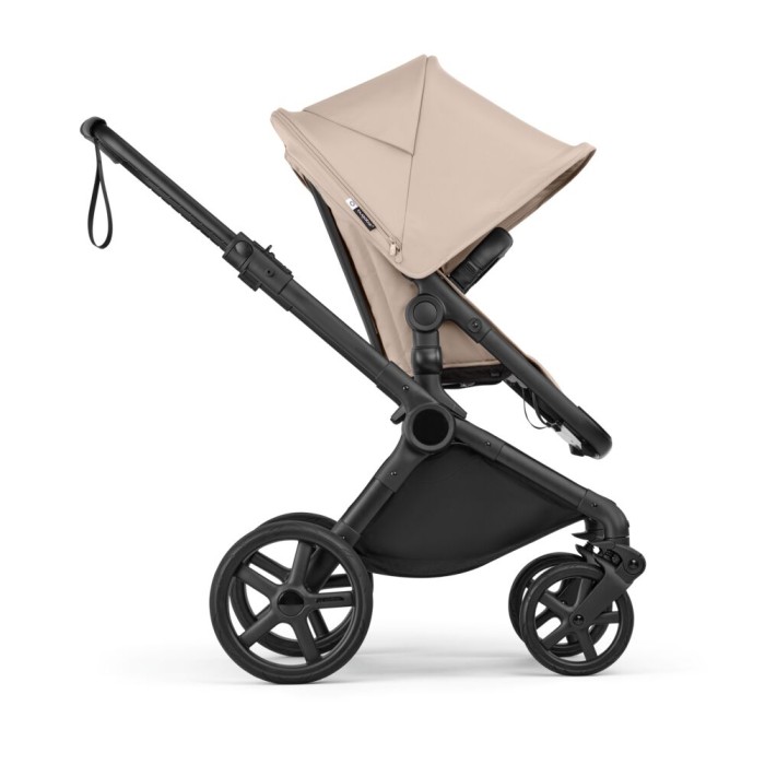 bugaboo cub - wózek dziecięcy 2w1 - wersja spacerowa, przodem do kierunku jazdy - widok od boku - kolor desert taupe (beżowy)