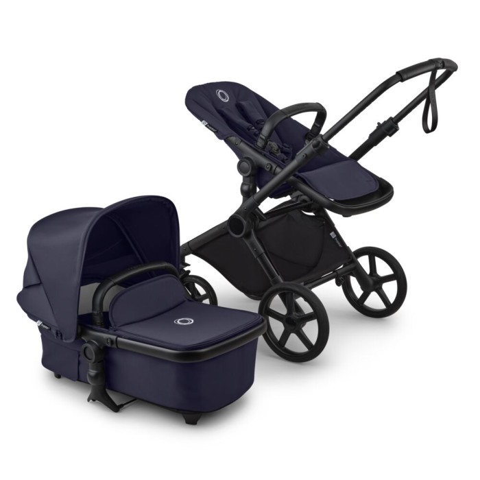 bugaboo cub - wózek dziecięcy 2w1 - wersja ze spacerówką - obok gondola - kolor deep indigo (granatowy)