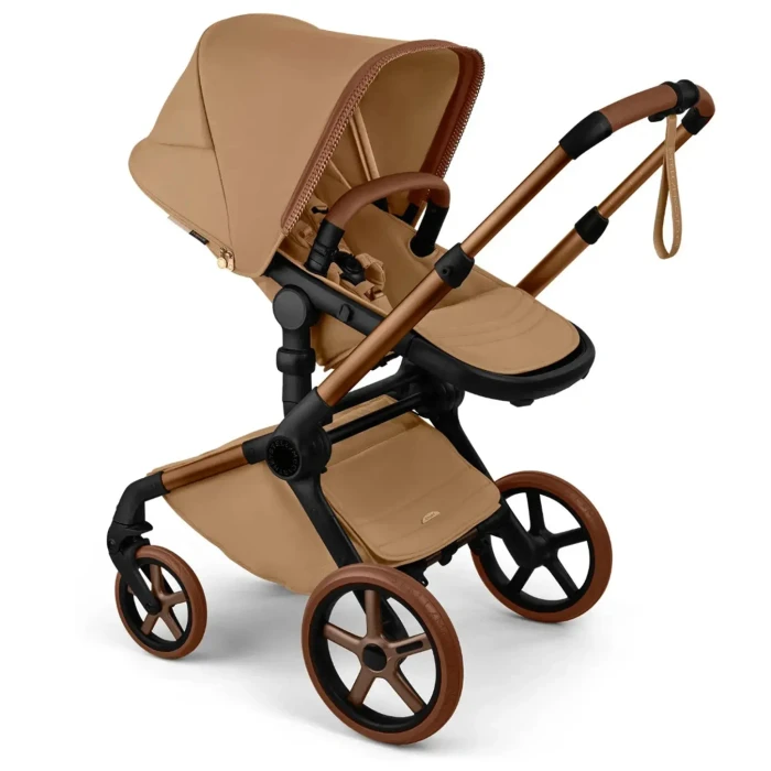 bugaboo fox 5 renew - edycja limitowana - bugaboo x stella mccartney - wózek dziecięcy 2w1 - wersja spacerowa (widok pod skosem)